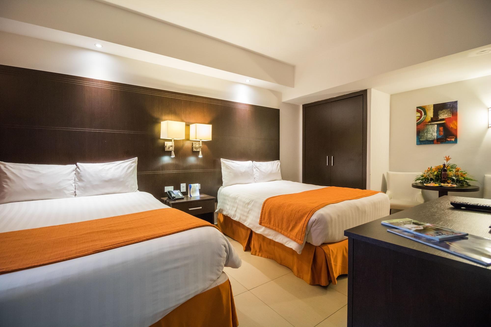 Hotel Faranda Express Soloy And Casino, A Member Of Radisson Individuals Panama City Exterior photo
